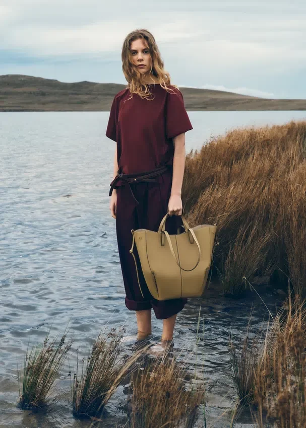 Cyme Tote Edition, strukturiert, rauchiges Olivgrün