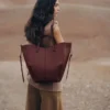 Cyme Tote Edition, strukturierte Black Cherry