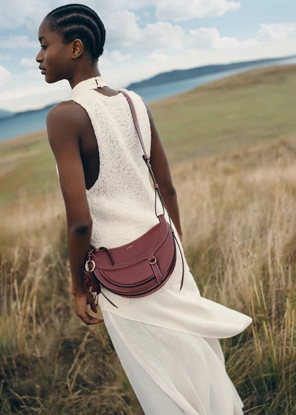 Numéro Dix Galop Edition, Black Cherry