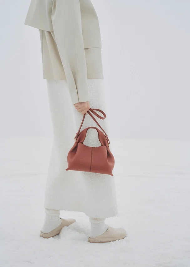 Numéro Neuf Mini-Edition, strukturiert, Red Clay