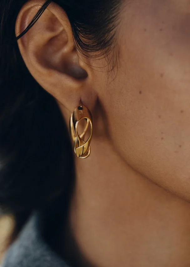 Éole Wavy Hoop Ohrringe Edition vergoldet