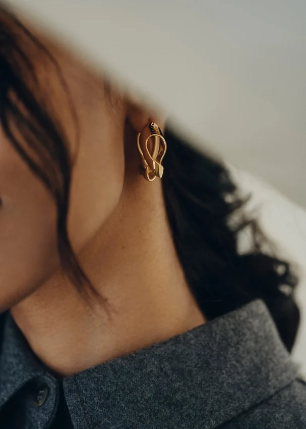 Éole Wavy Hoop Ohrringe Edition vergoldet